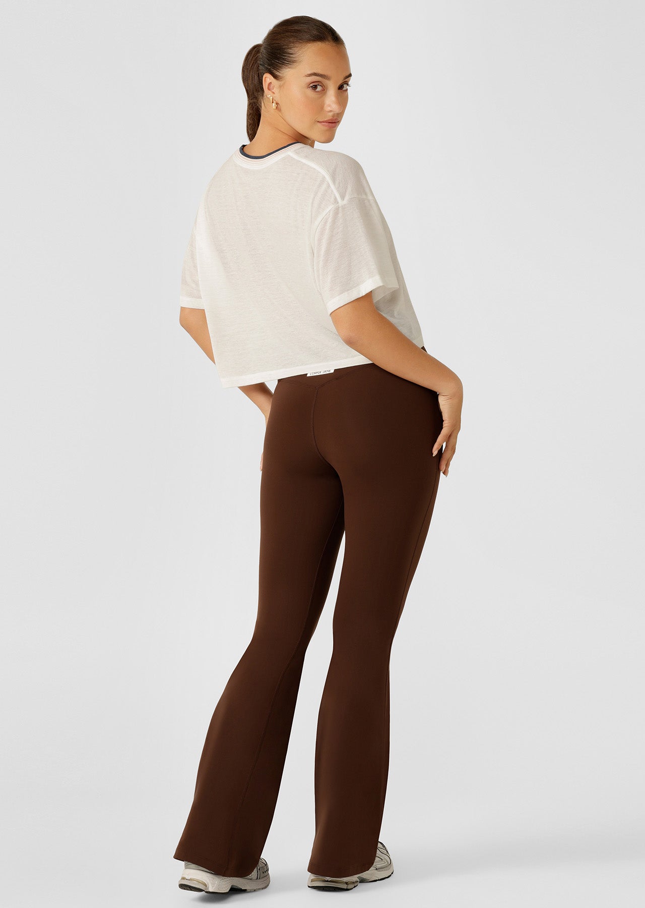 Lorna Jane Effortless Phone Pocket Flared Leggings - Espresso