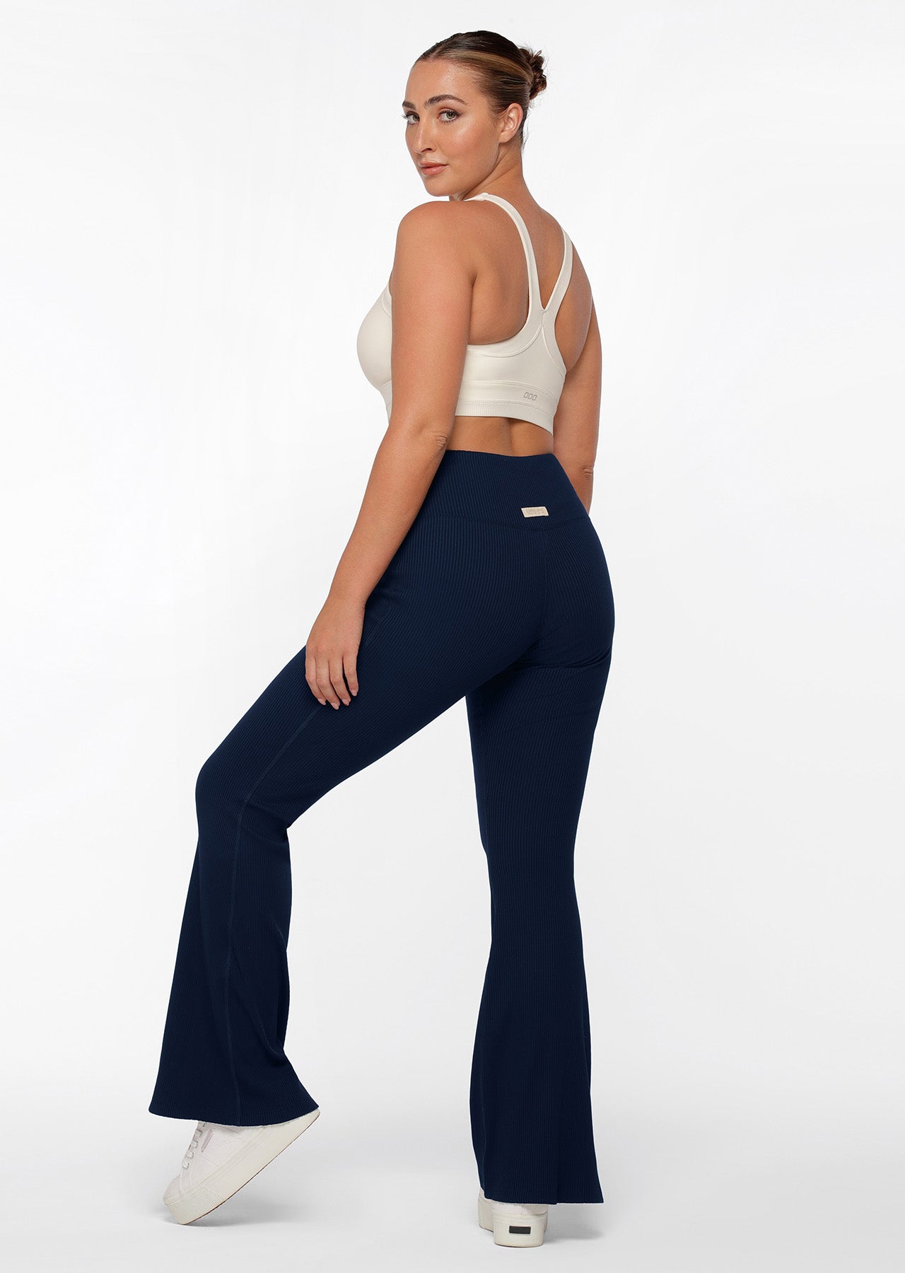 Lorna Jane Radiate Sports Bra - Cream