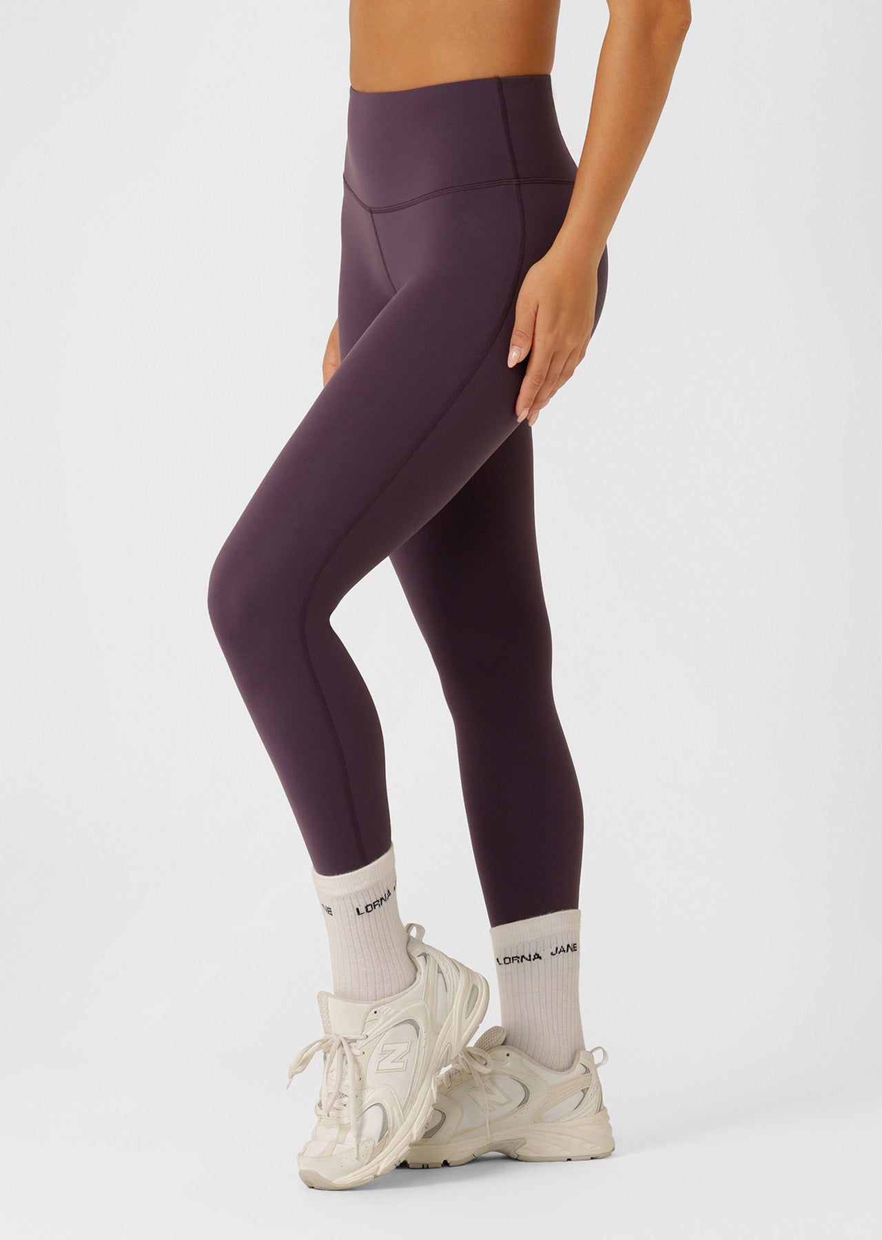 Lorna Jane Limited Edition Lotus No Chafe Ankle Biter Leggings - Midnight Plum
