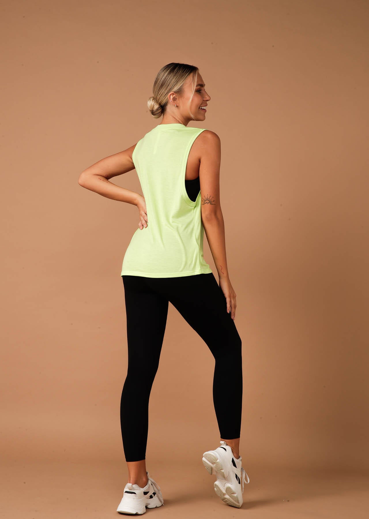 Lorna Jane Knock Out Muscle Tank - Glow Green