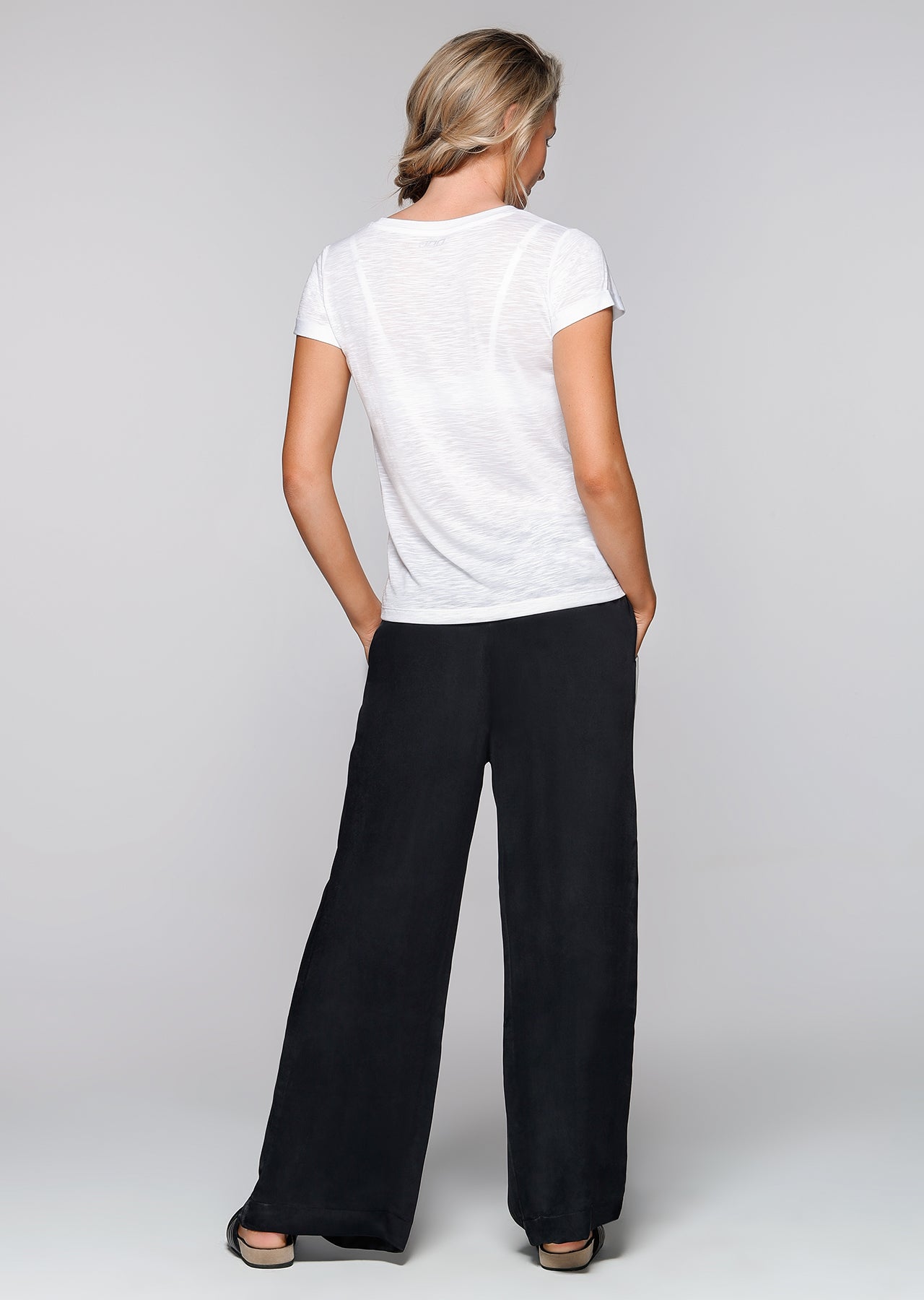 Lorna Jane Boulevard F/L Pants - Black