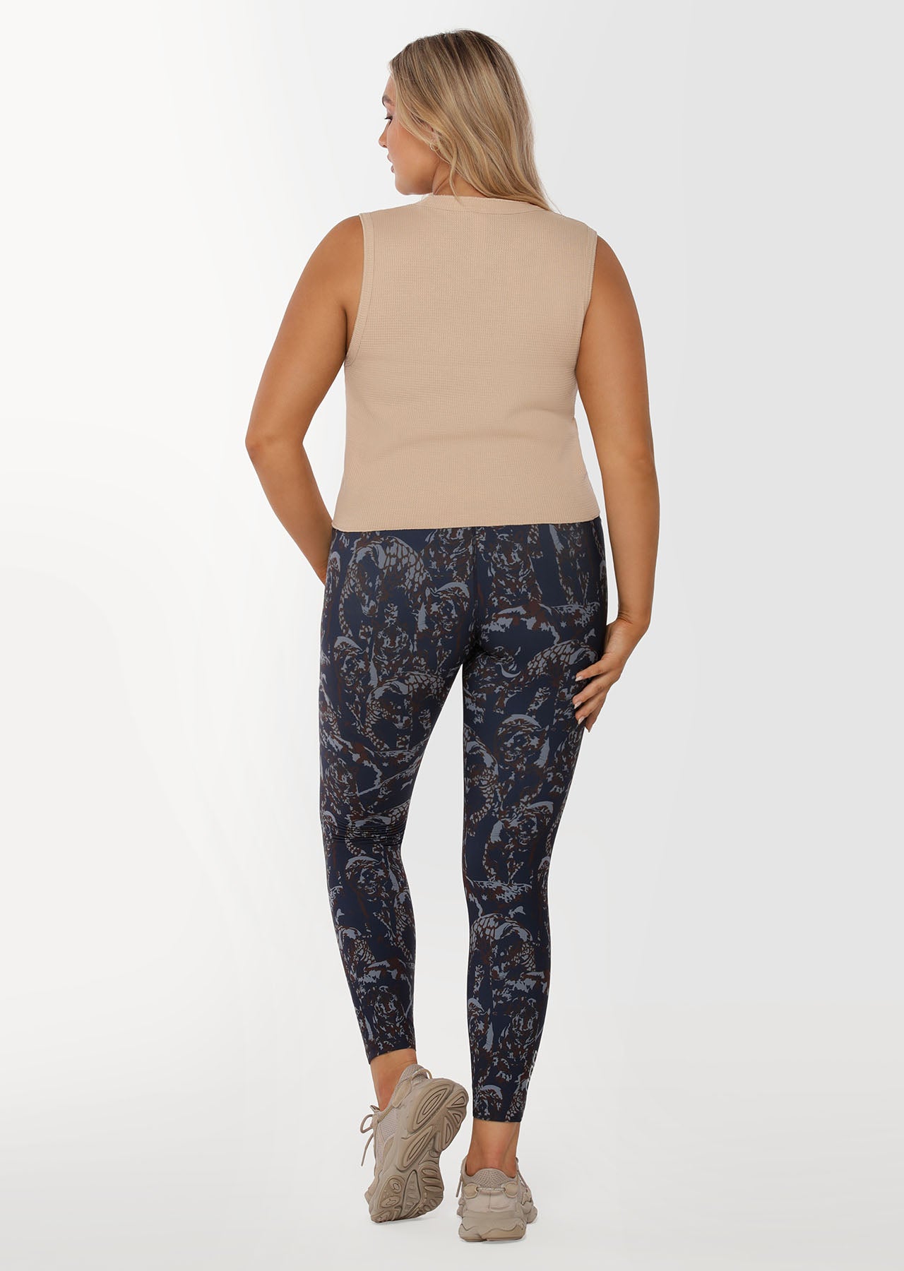 Lorna Jane Down Time Cropped Tank - Almond