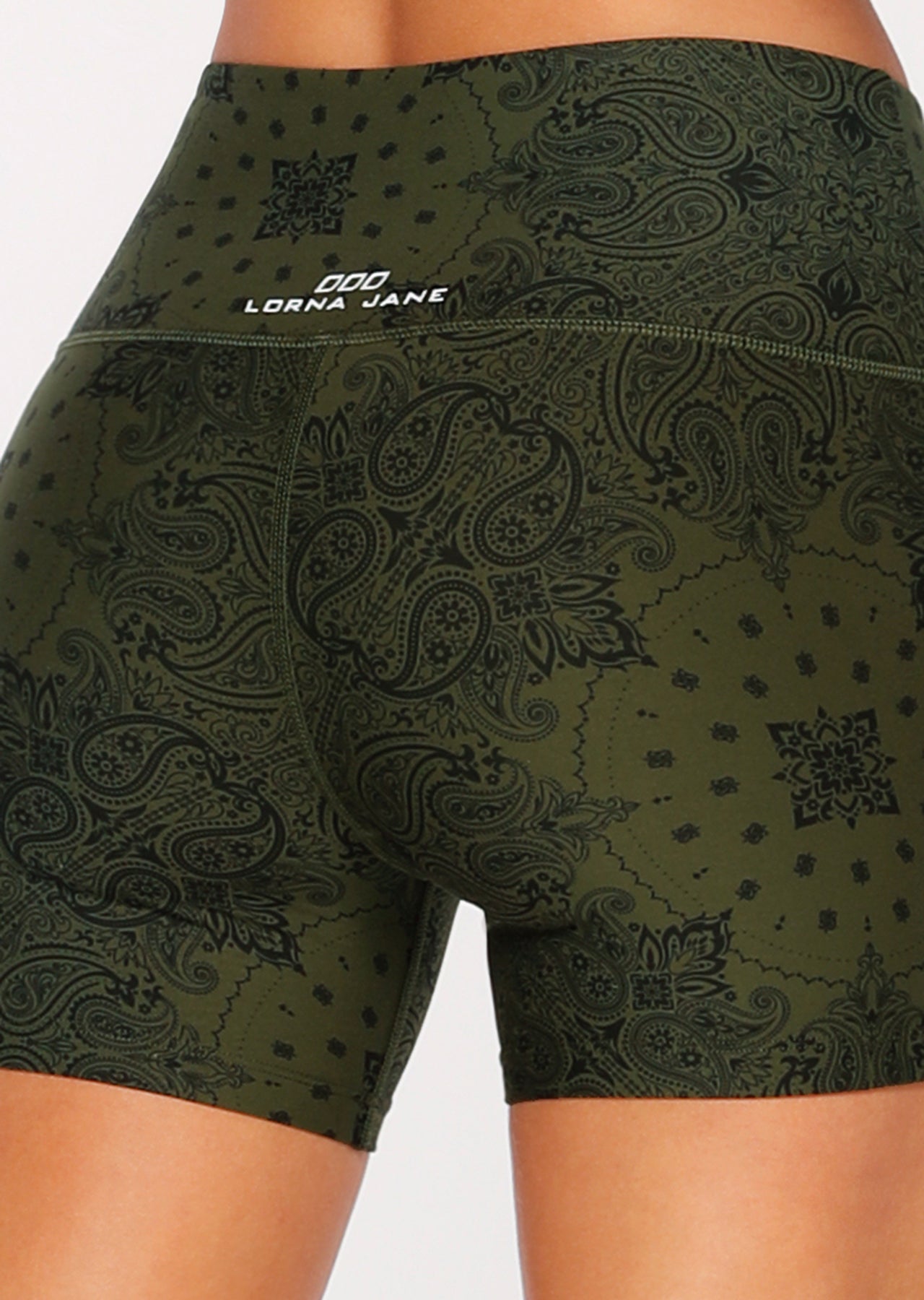 Lorna Jane Girl Gang Short Tight - Girl Gang Print