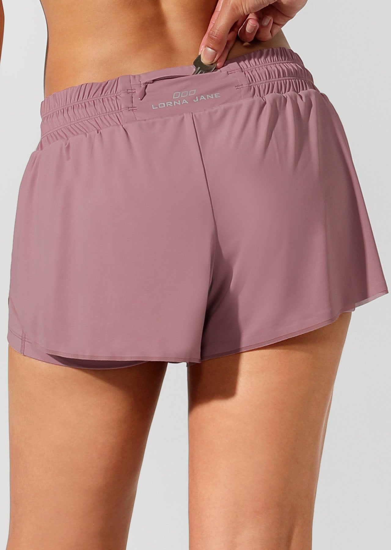 Lorna Jane Invisible Feel Run Short - Pale Mauve
