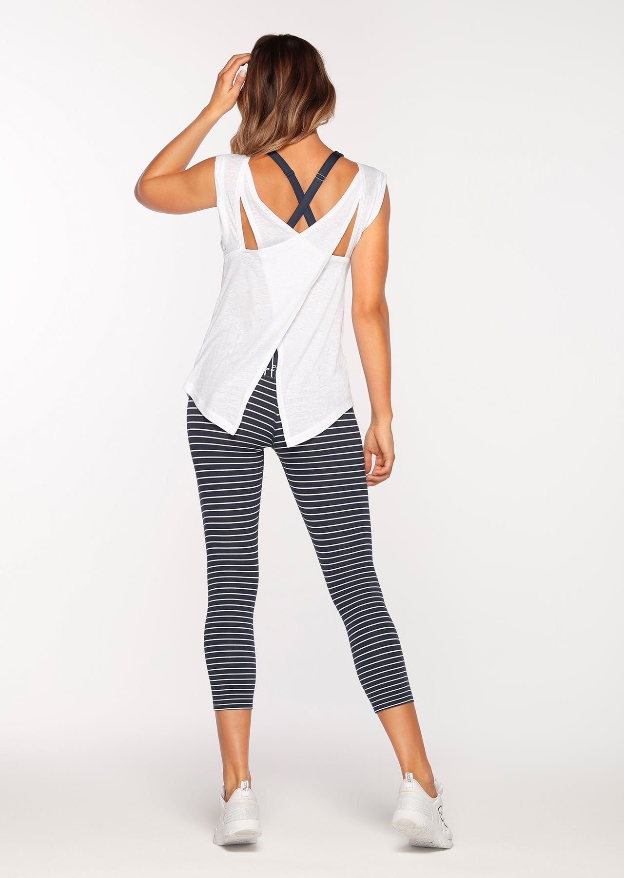 Lorna Jane Knock Out Top - White