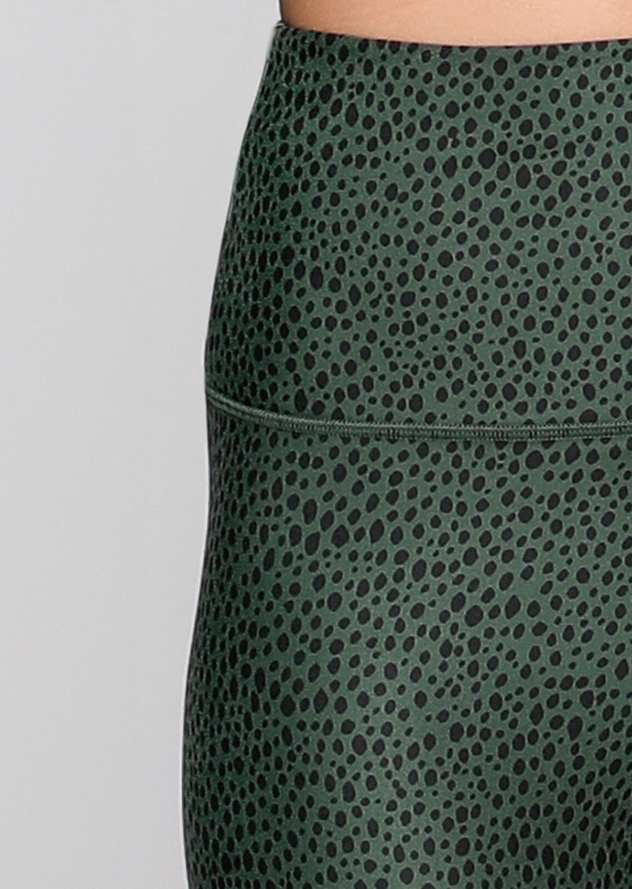 Lorna Jane Leo Short Tight - Leo Print