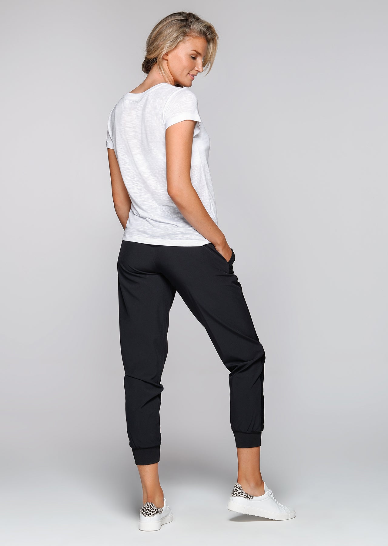 Lorna Jane LJ Basic Tee - White