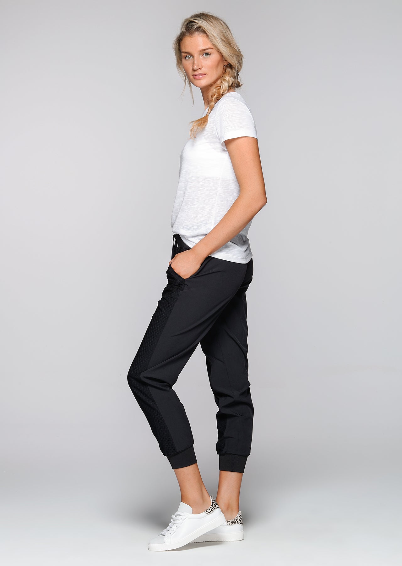 Lorna Jane LJ Basic Tee - White