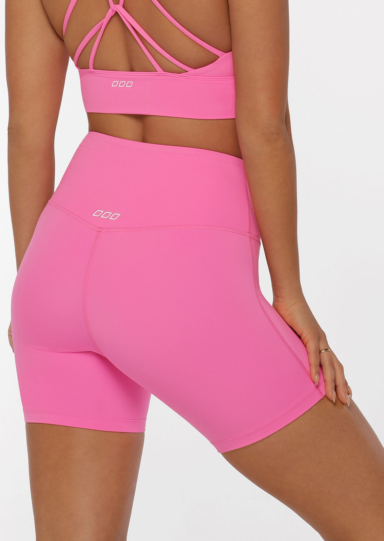 Lorna Jane Lotus No Chafe 16cm Bike Shorts - Milkshake