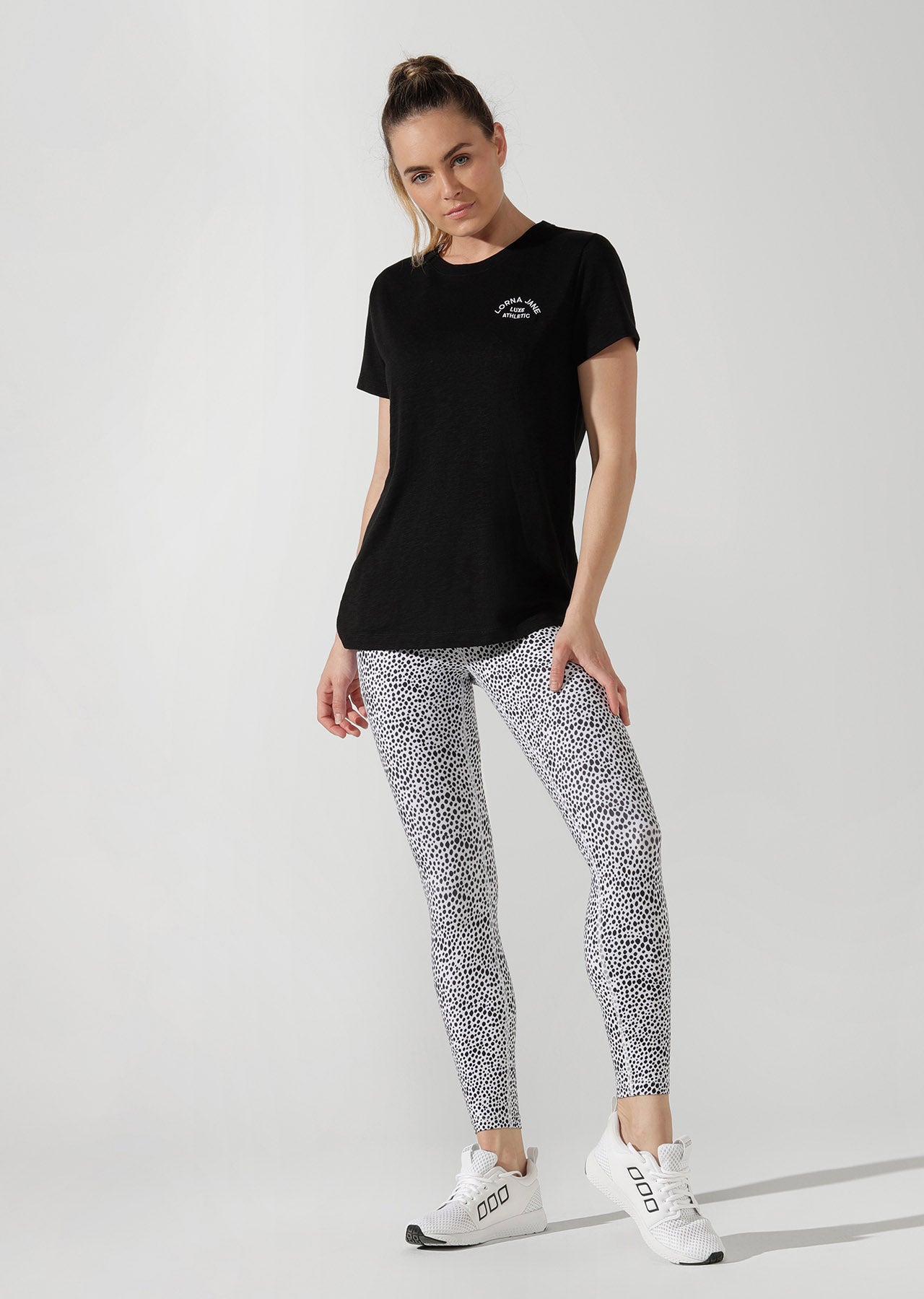 Lorna Jane Luxe Boyfriend Tee - Black
