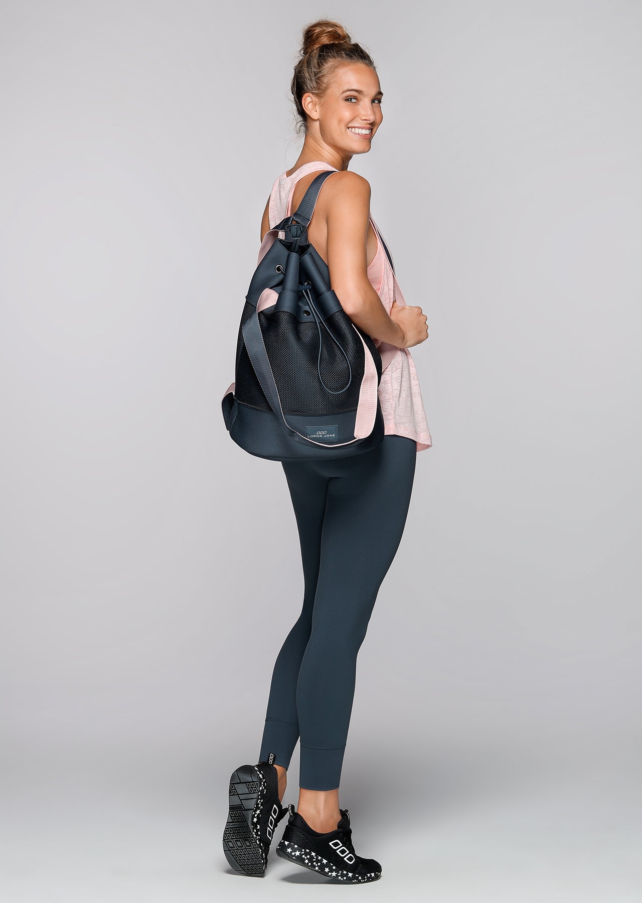 Lorna Jane Luxe Bucket Backpack - Canyon / Whisper Pink