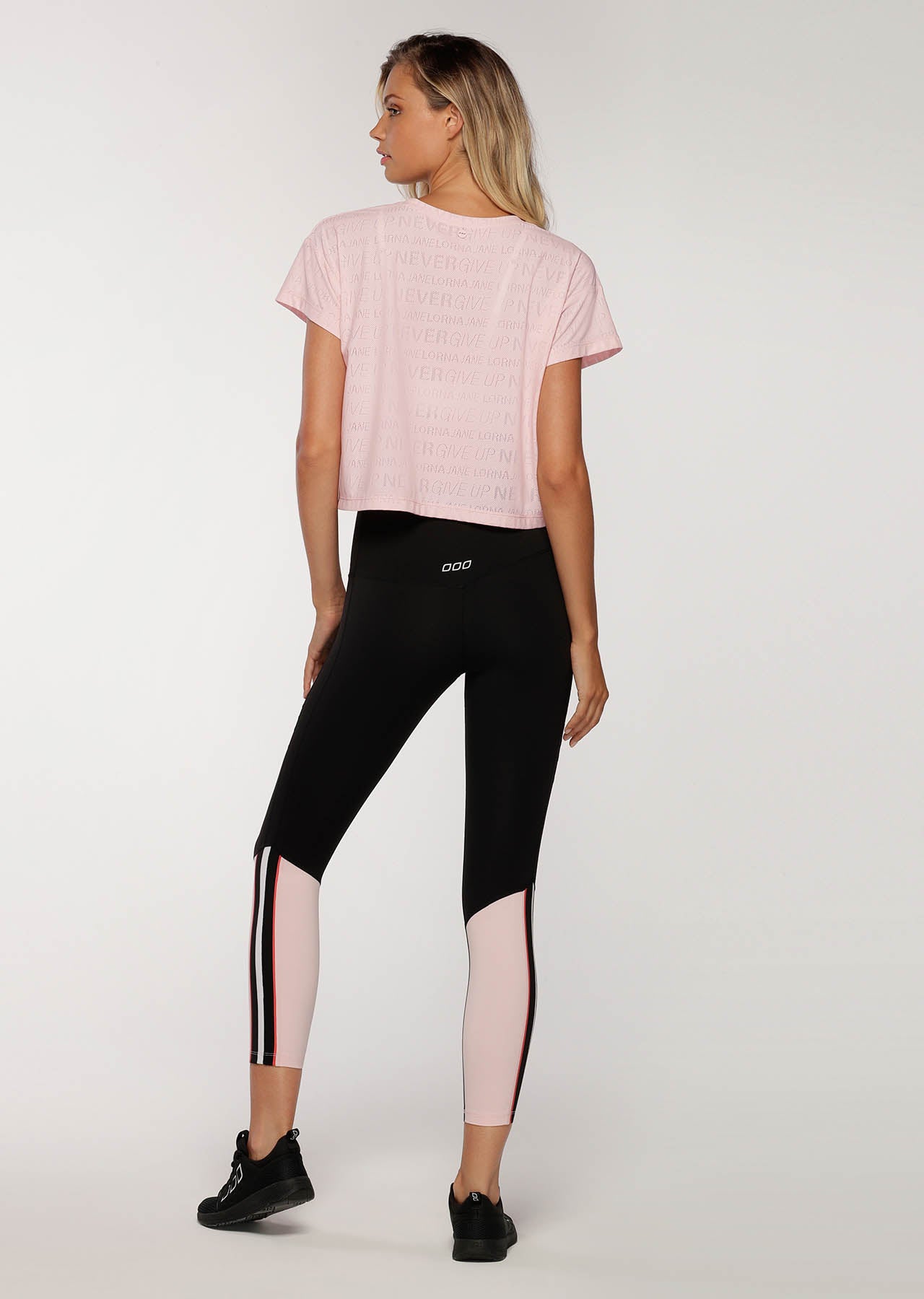 Lorna Jane Never Give Up Mesh Tee - Pale Peony