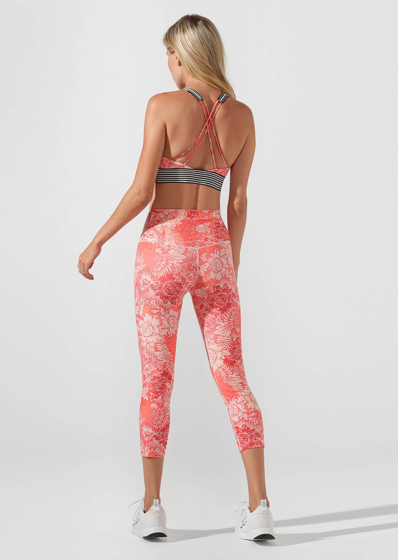 Lorna Jane Oriental Blossom Sports Bra - Oriental Print