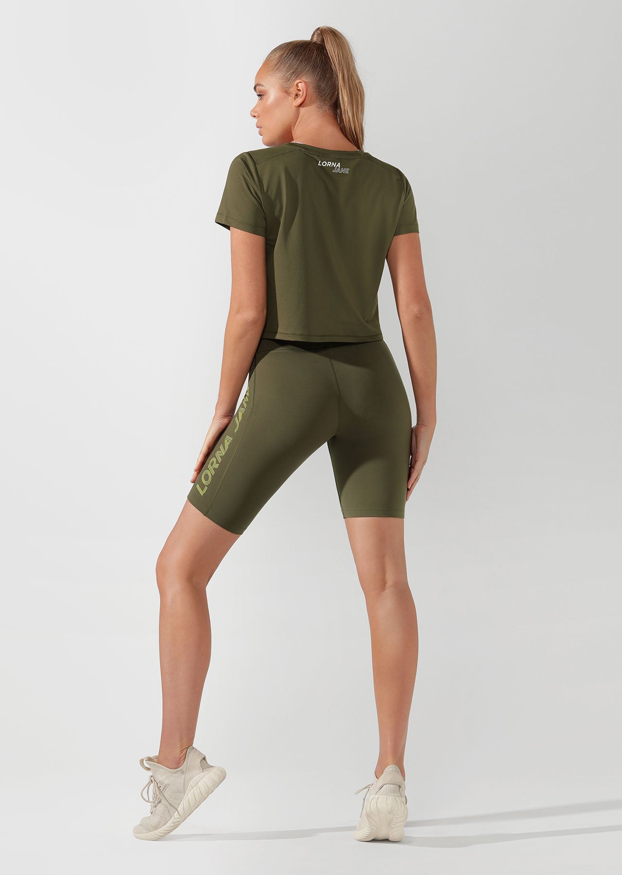 Lorna Jane Performance Cropped Active Tee - Pale Olive