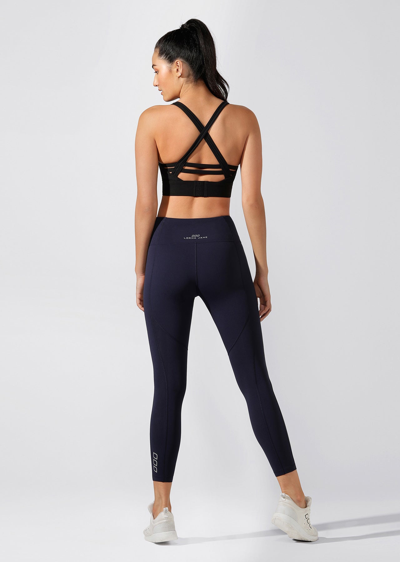 Lorna Jane Possibility Sports Bra - Black
