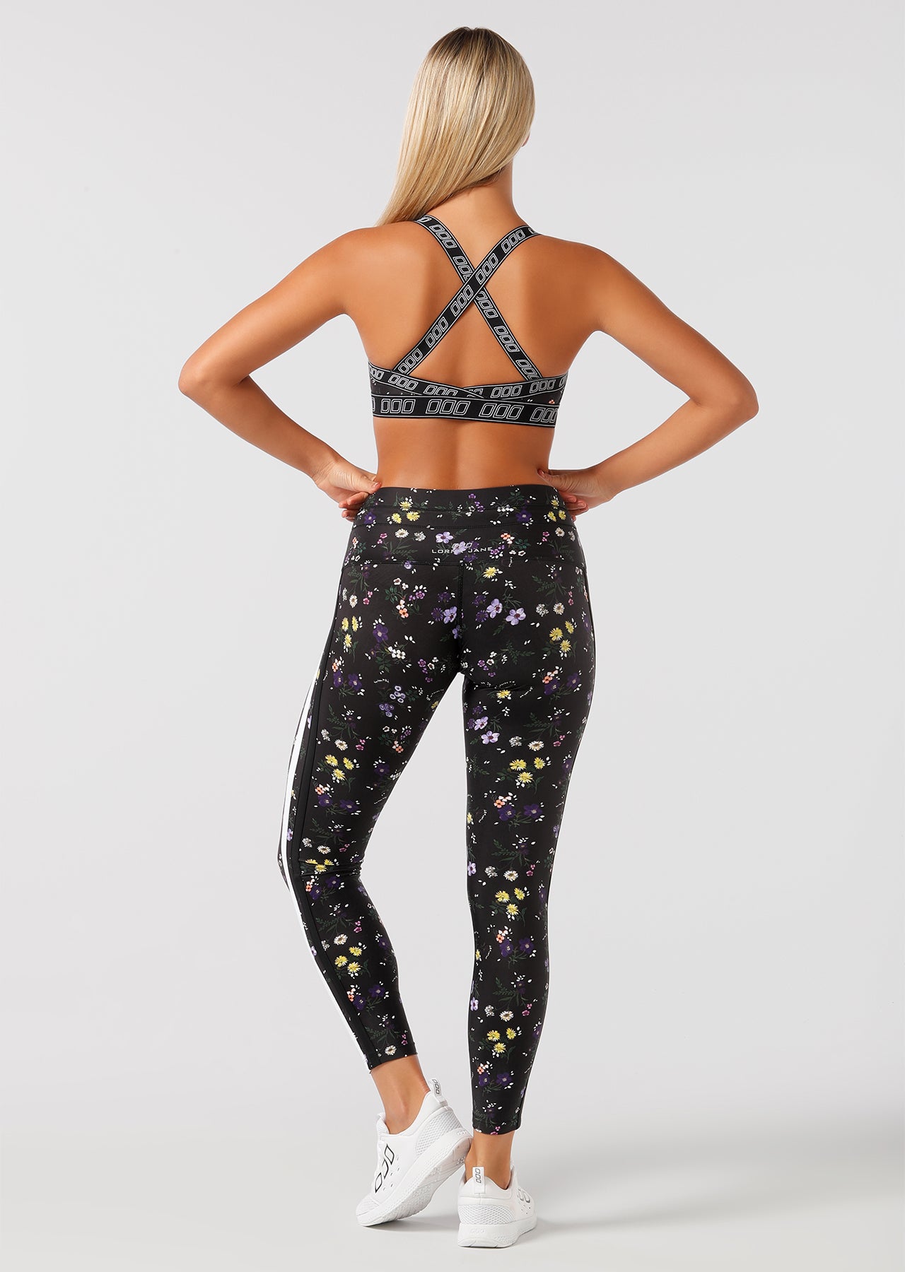 Lorna Jane Power Ditzy Sports Bra - Powder Ditzy Print