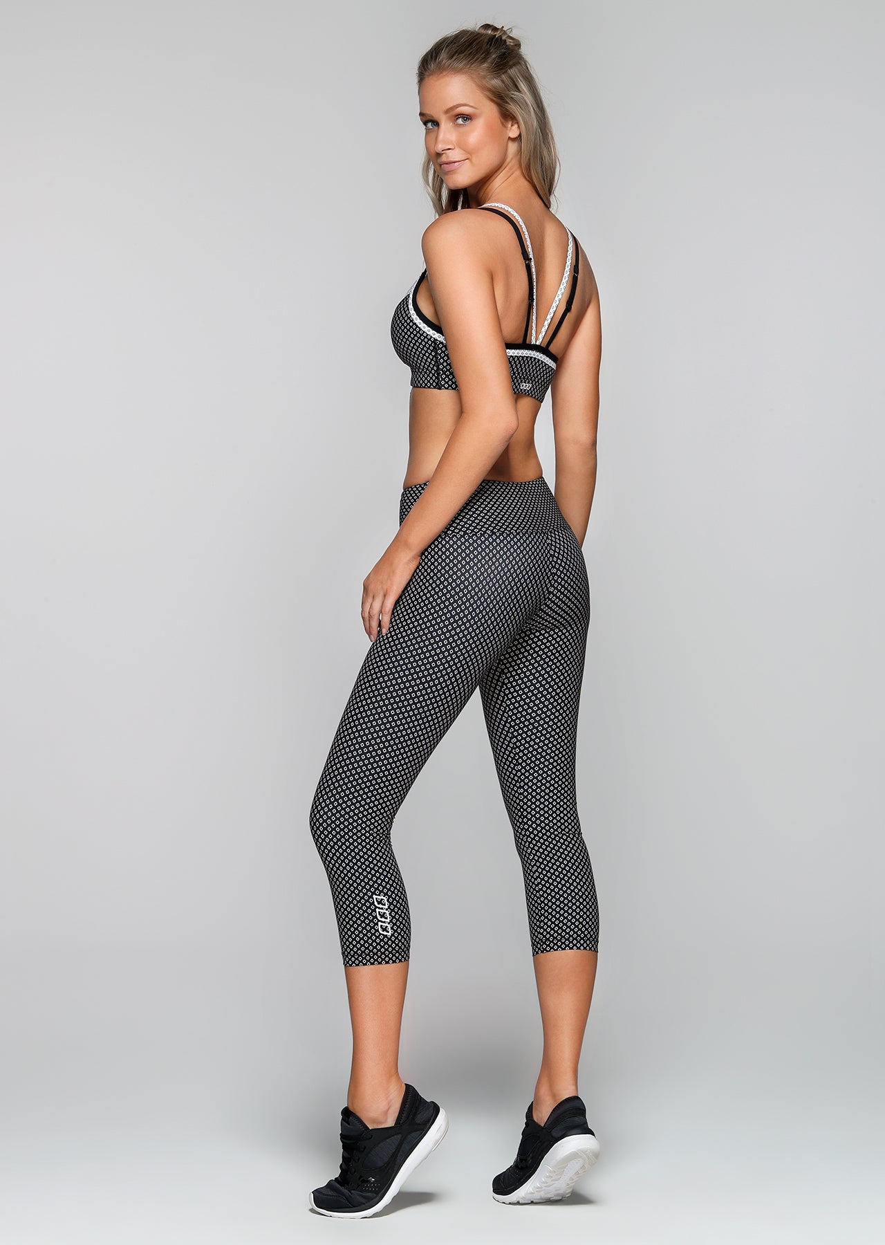Lorna Jane Rocky Sports Bra - Black/White