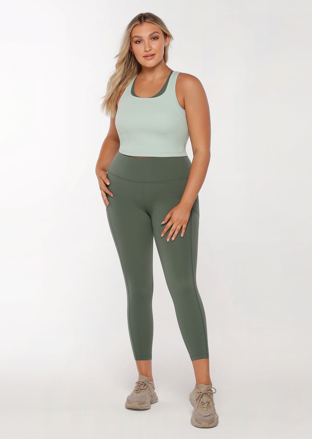 Lorna Jane Ruched Cropped Active Tank - Cucumber