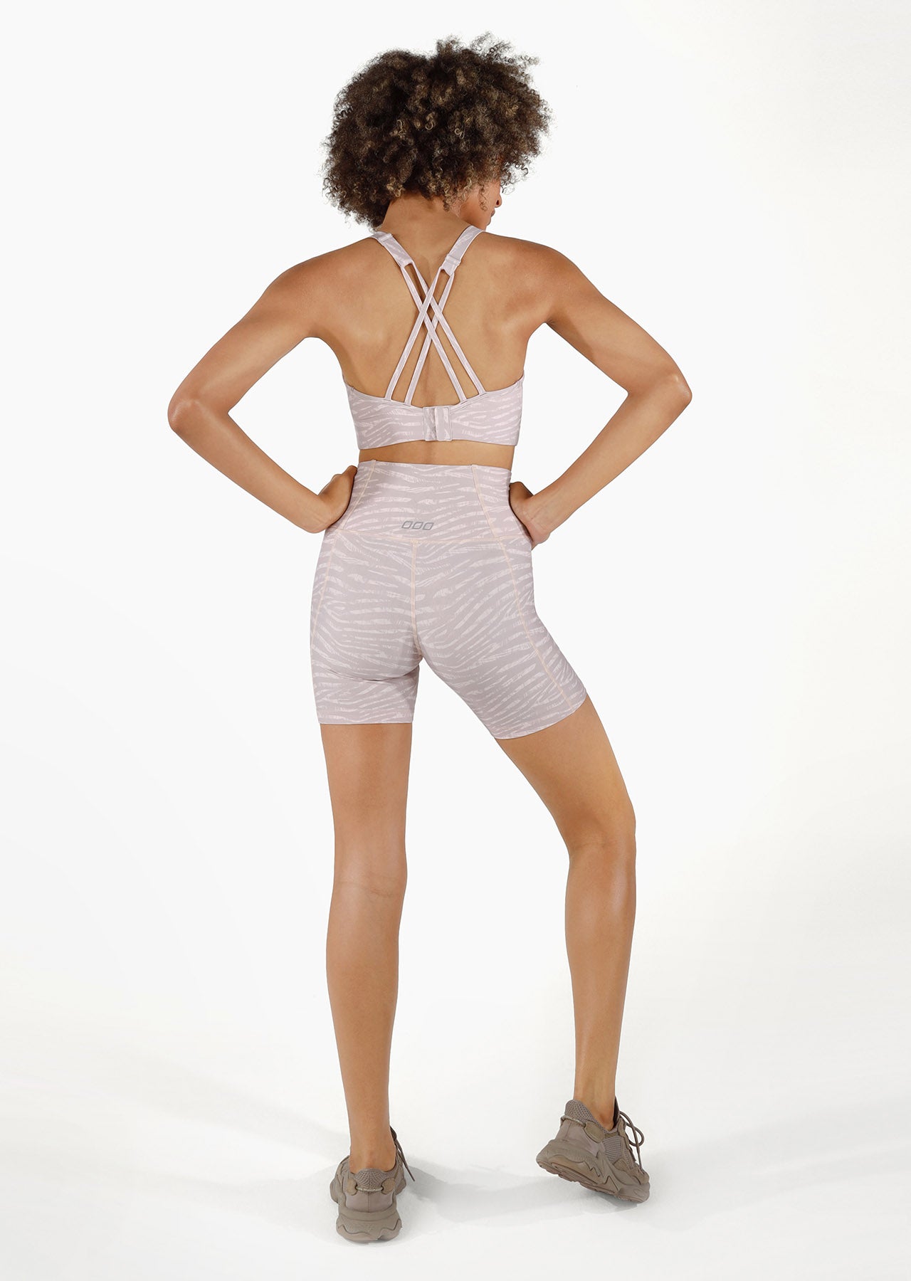 Lorna Jane Shape And Support Bike Shorts - Neutral Safari Print