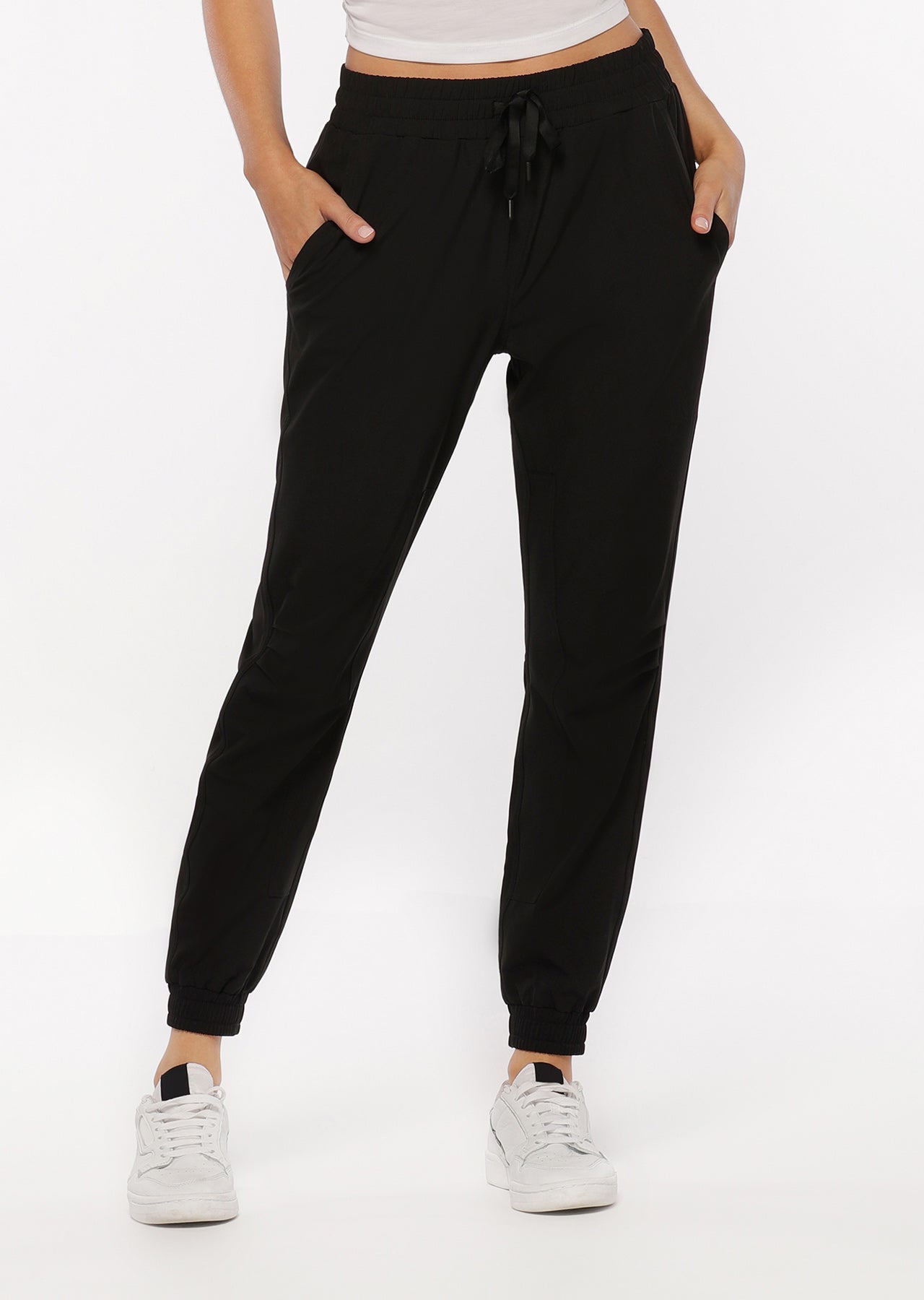 Lorna Jane Slim Fit Active Pants - Black