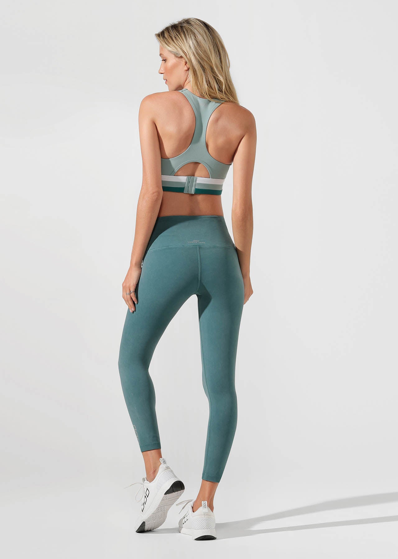 Lorna Jane Stand Out Sports Bra - Succulent