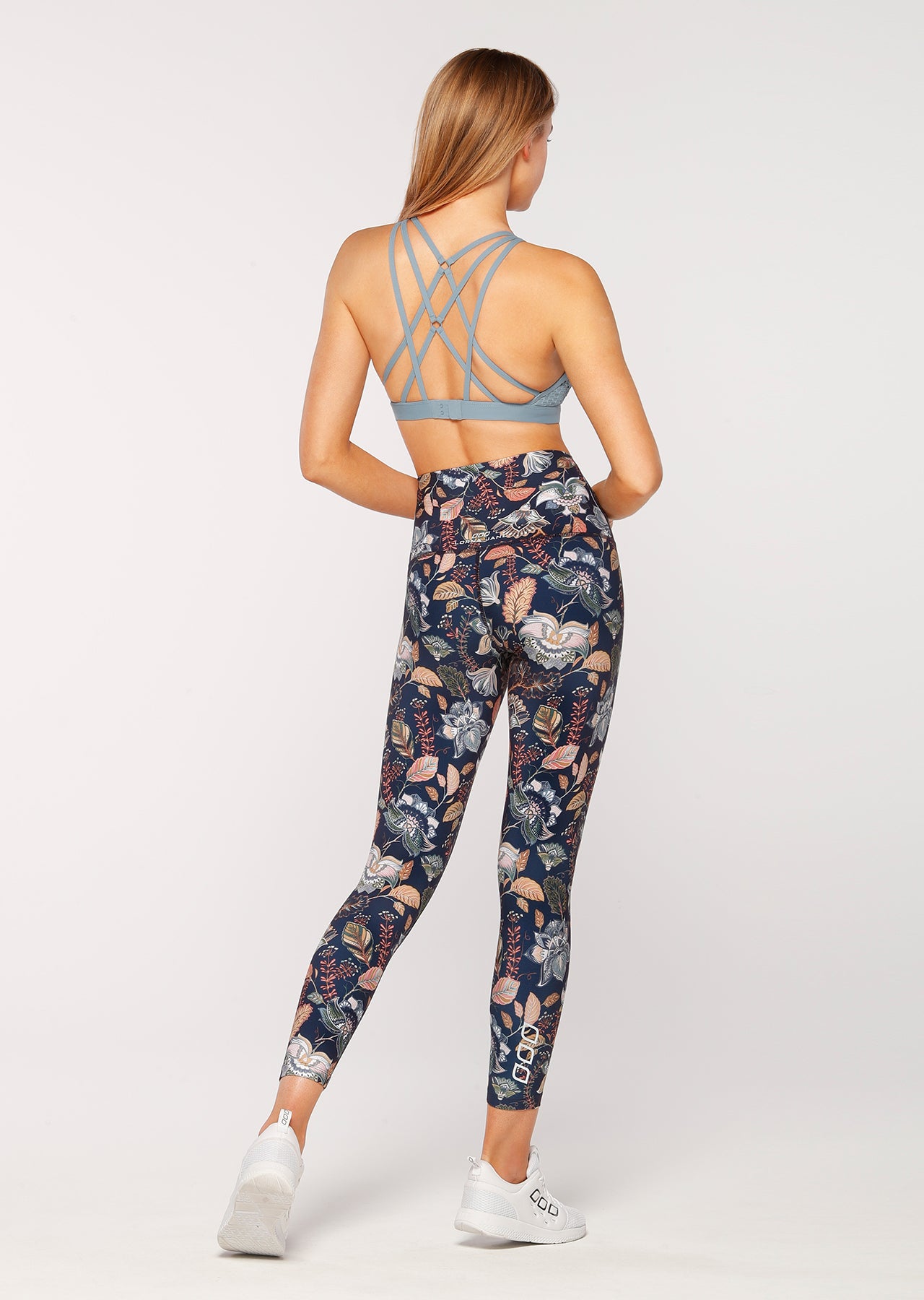 Lorna Jane Swerve Sports Bra - Washed Out Blue