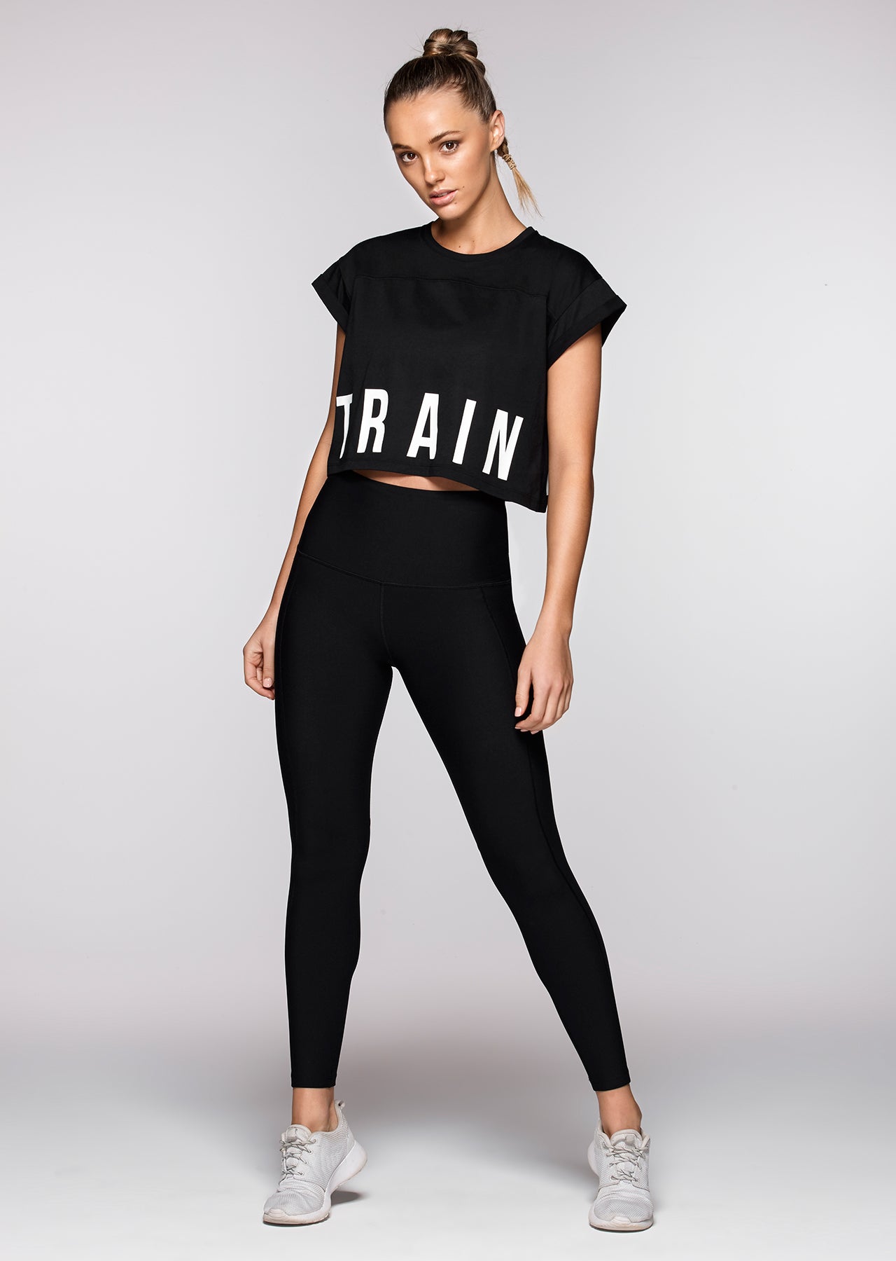 Lorna Jane Train Insane S/Slv Tee - Black
