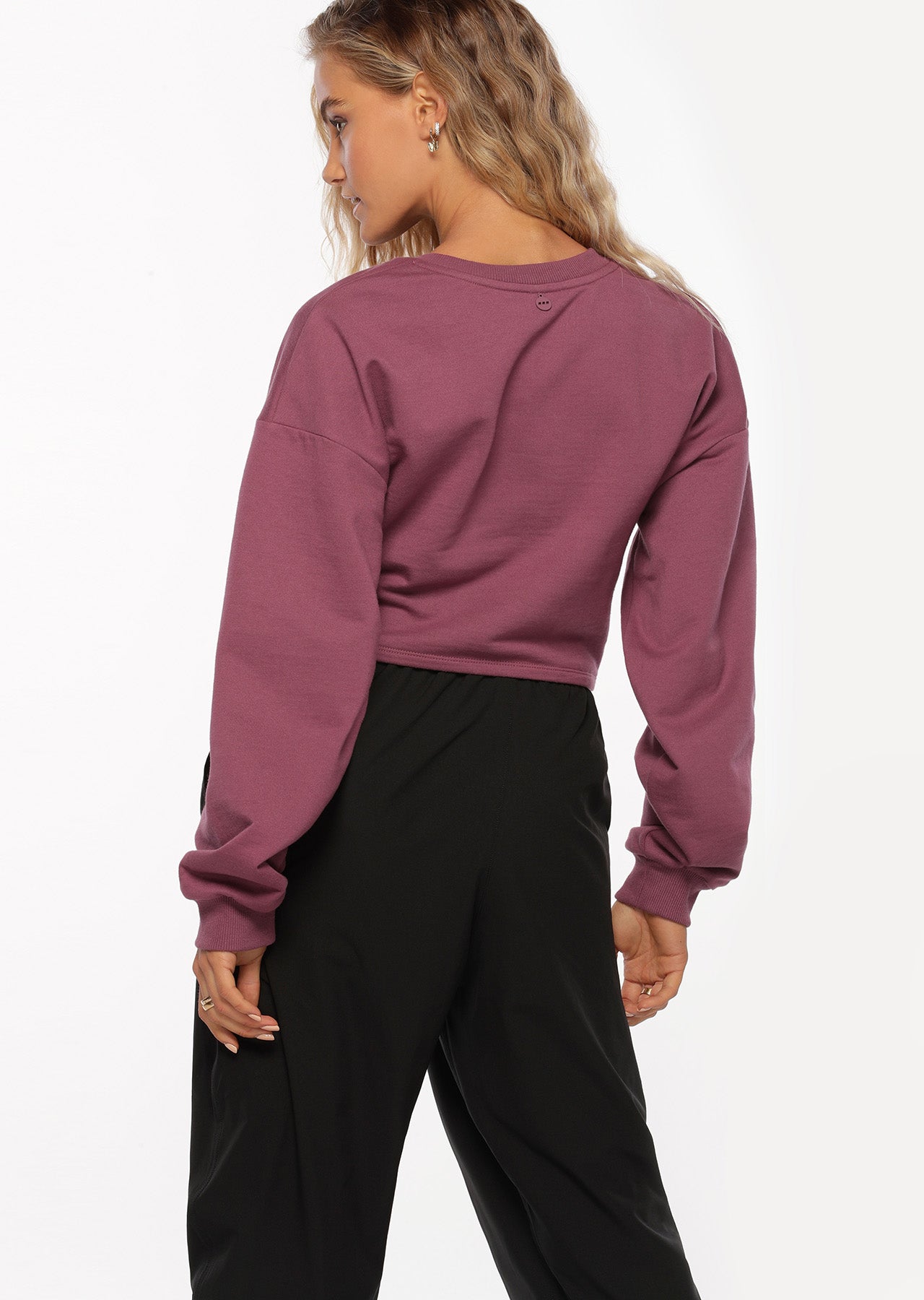 Lorna Jane Twist Cropped Sweat - Washed Mauve