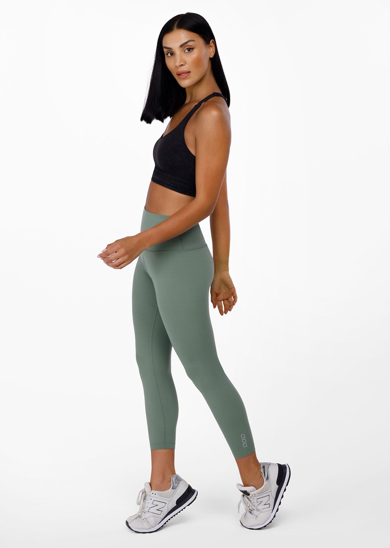 Lorna Jane V Neck Sports Bra - Washed Black