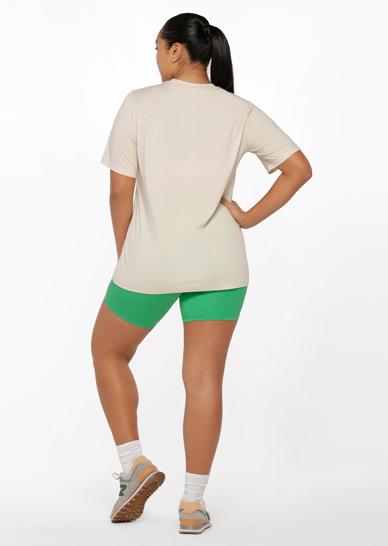 Lorna Jane Vacation Relaxed Tee - Oyster