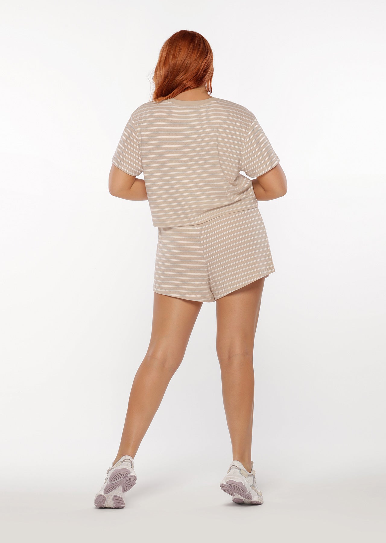 Lorna Jane Weekender High Waisted Shorts - Natural / White