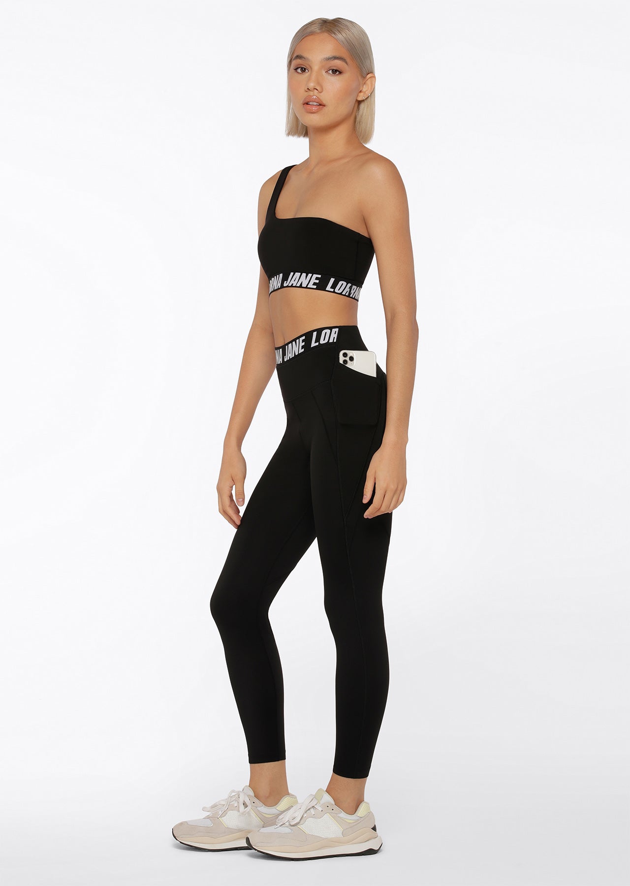 Lorna Jane Relay Booty Phone Ankle Biter Leggings - Black