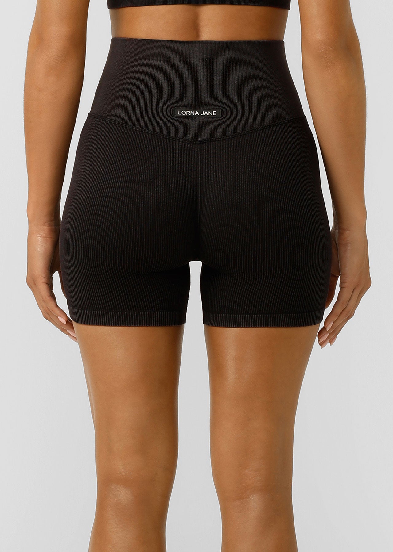 Lorna Jane It Girl Wide Ribbed Seamless 12cm Bike Shorts - Washed Black
