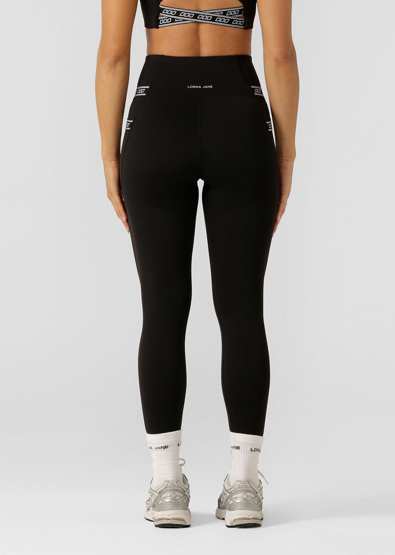 Lorna Jane All Time Pocket Ankle Biter Leggings - Black