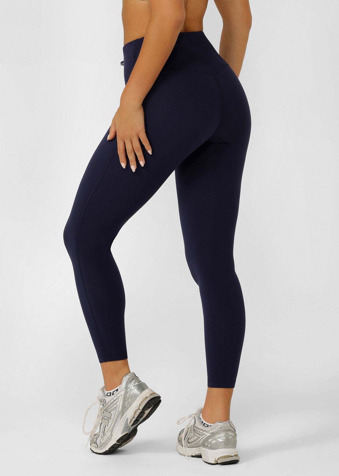 Lorna Jane Limited Edition Lotus No Chafe Ankle Biter Leggings - French Navy