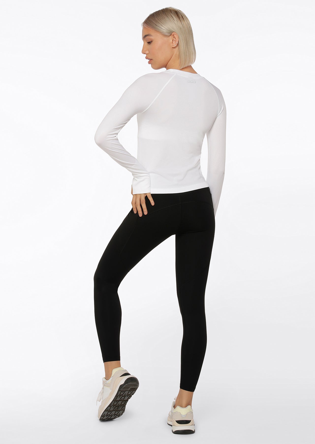 Lorna Jane Dynamic Seamless Long Sleeve Top - White