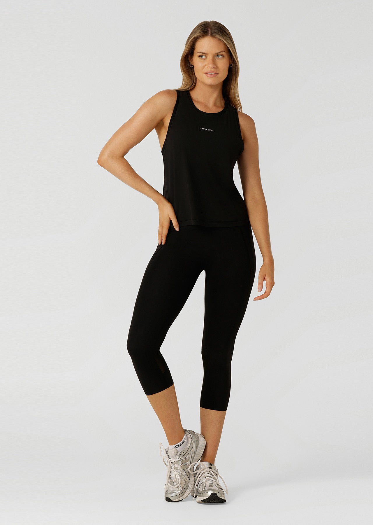 Lorna Jane Outline Active Tank - Black