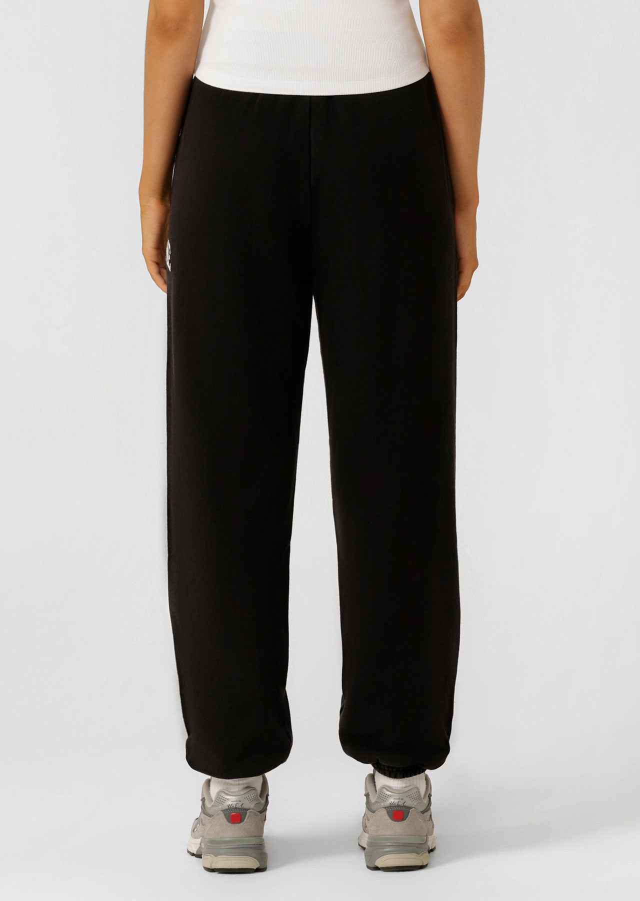 Lorna Jane New Sport Washed Sweatpants - Washed Black