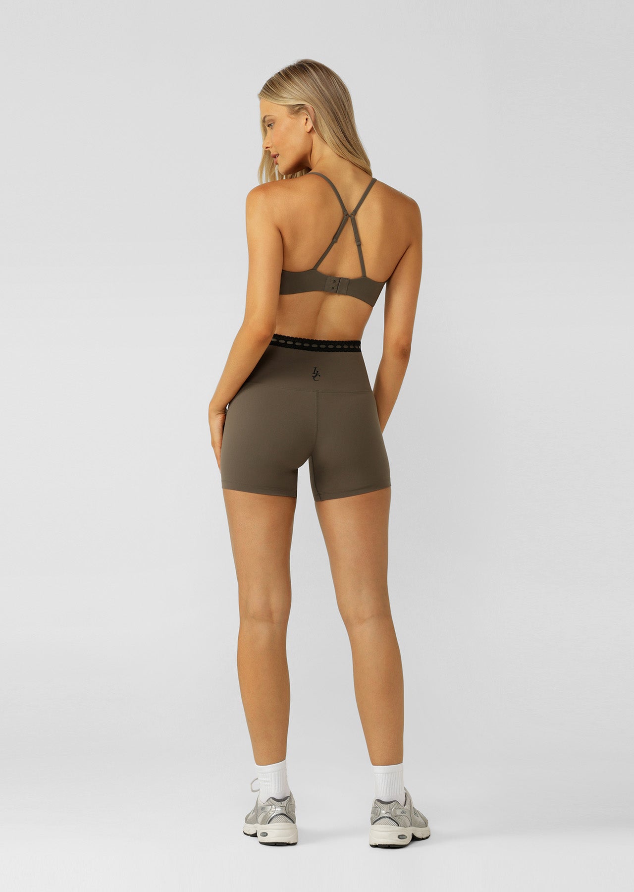 Lorna Jane In The Moment 12cm Bike Shorts - Dark Khaki Haze