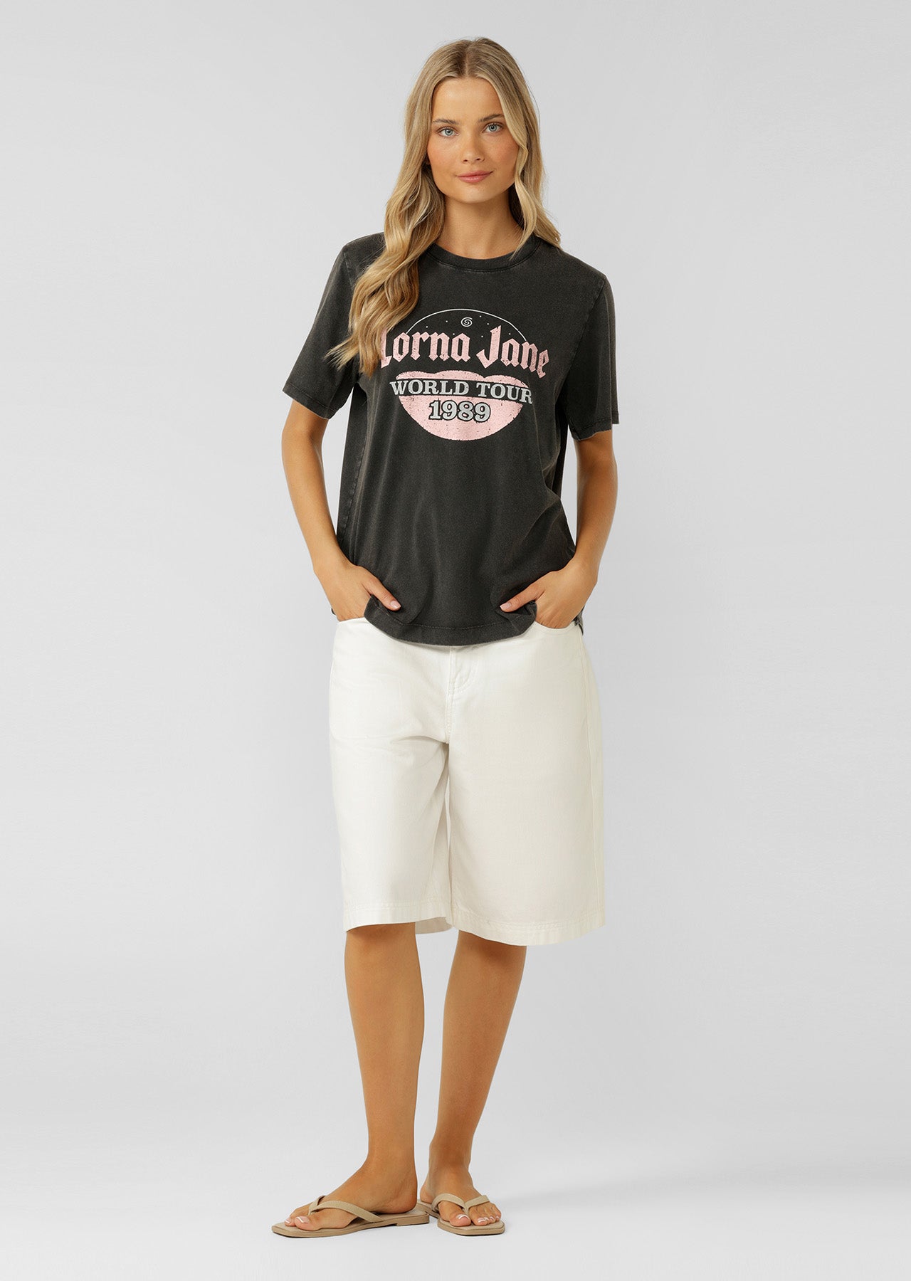 Lorna Jane On Tour Washed Relaxed T-Shirt - Washed Black