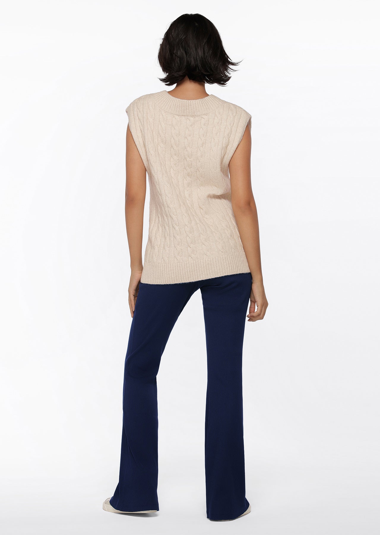 Lorna Jane Tee Up Knit Vest - Oat Marl