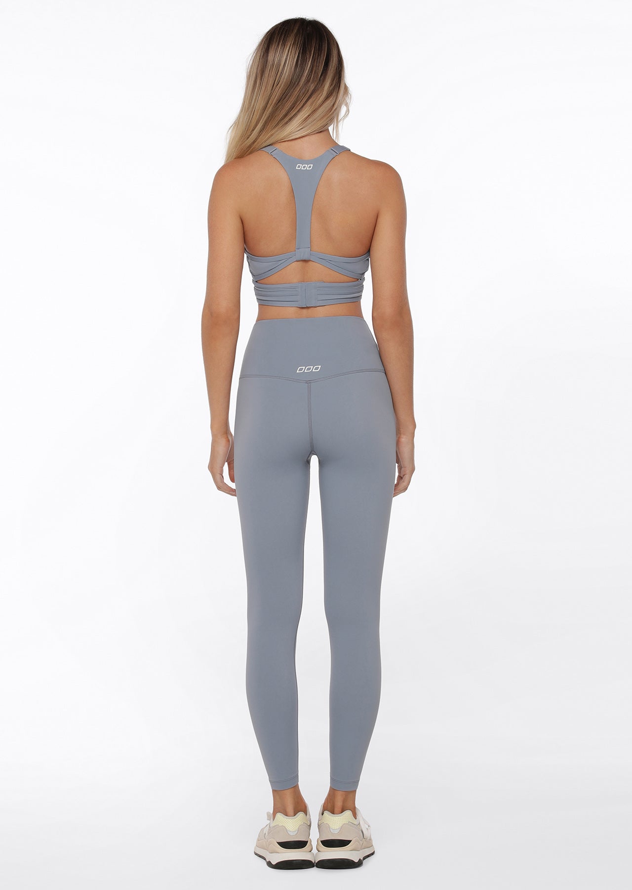 Lorna Jane V Neck Sports Bra - Gravity Grey