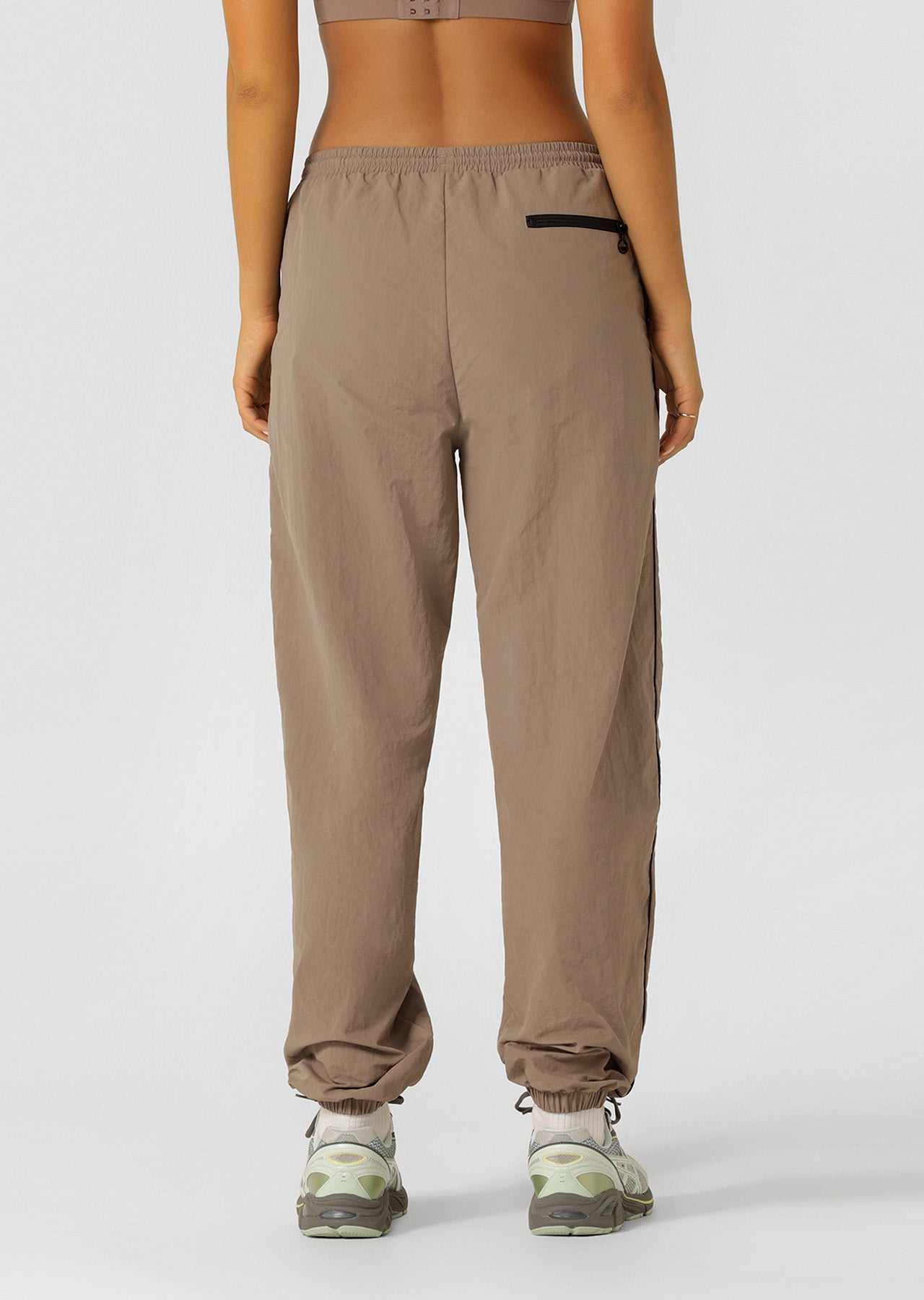 Lorna Jane Outdoor Rec Trackpants - Bone