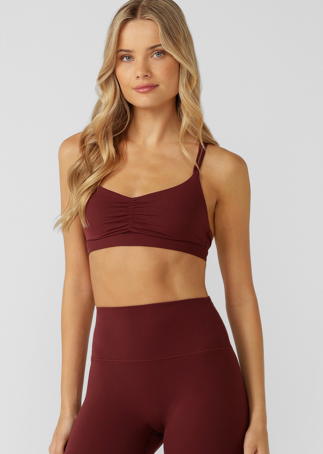 Lorna Jane Intertwined Sports Bra - Cranberry
