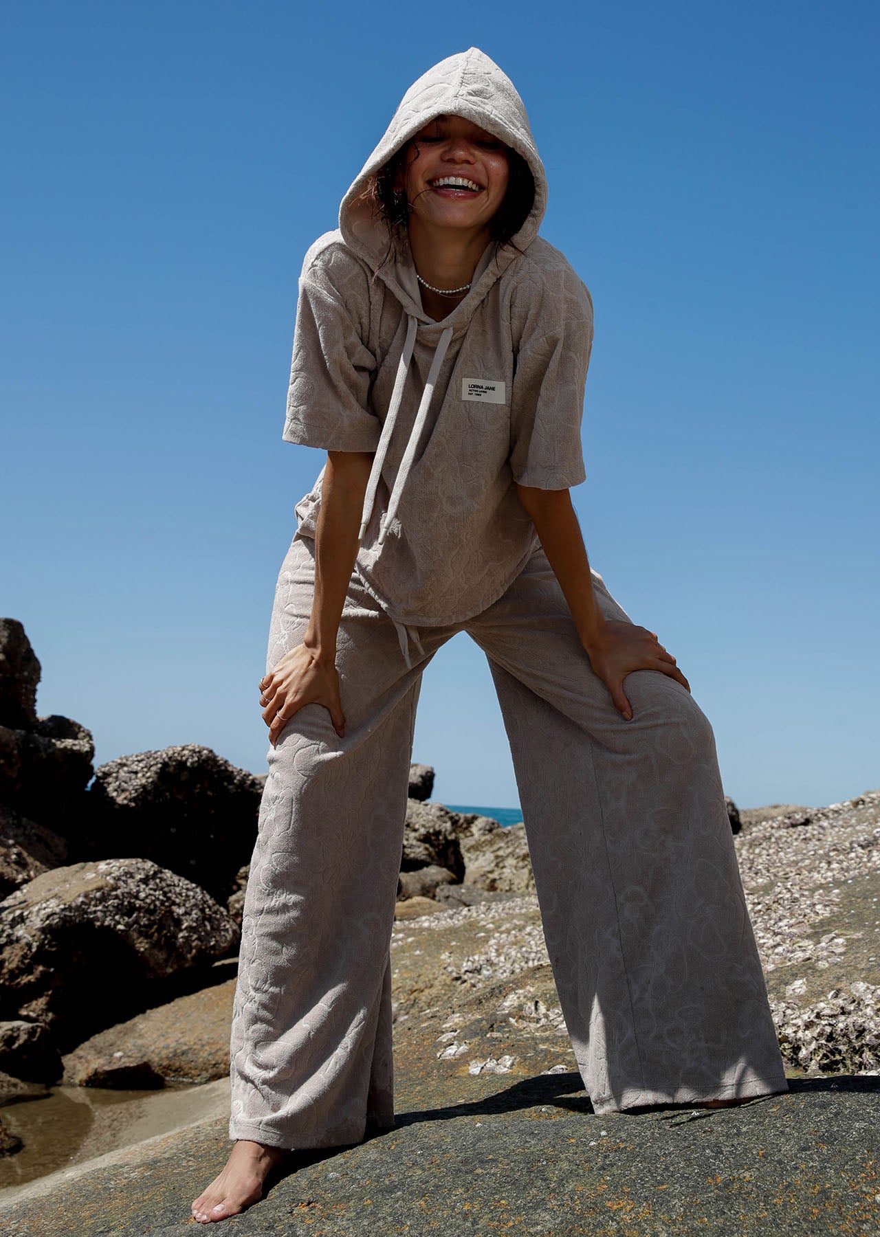 Lorna Jane Hibiscus Towelling Hooded Tee - Cream