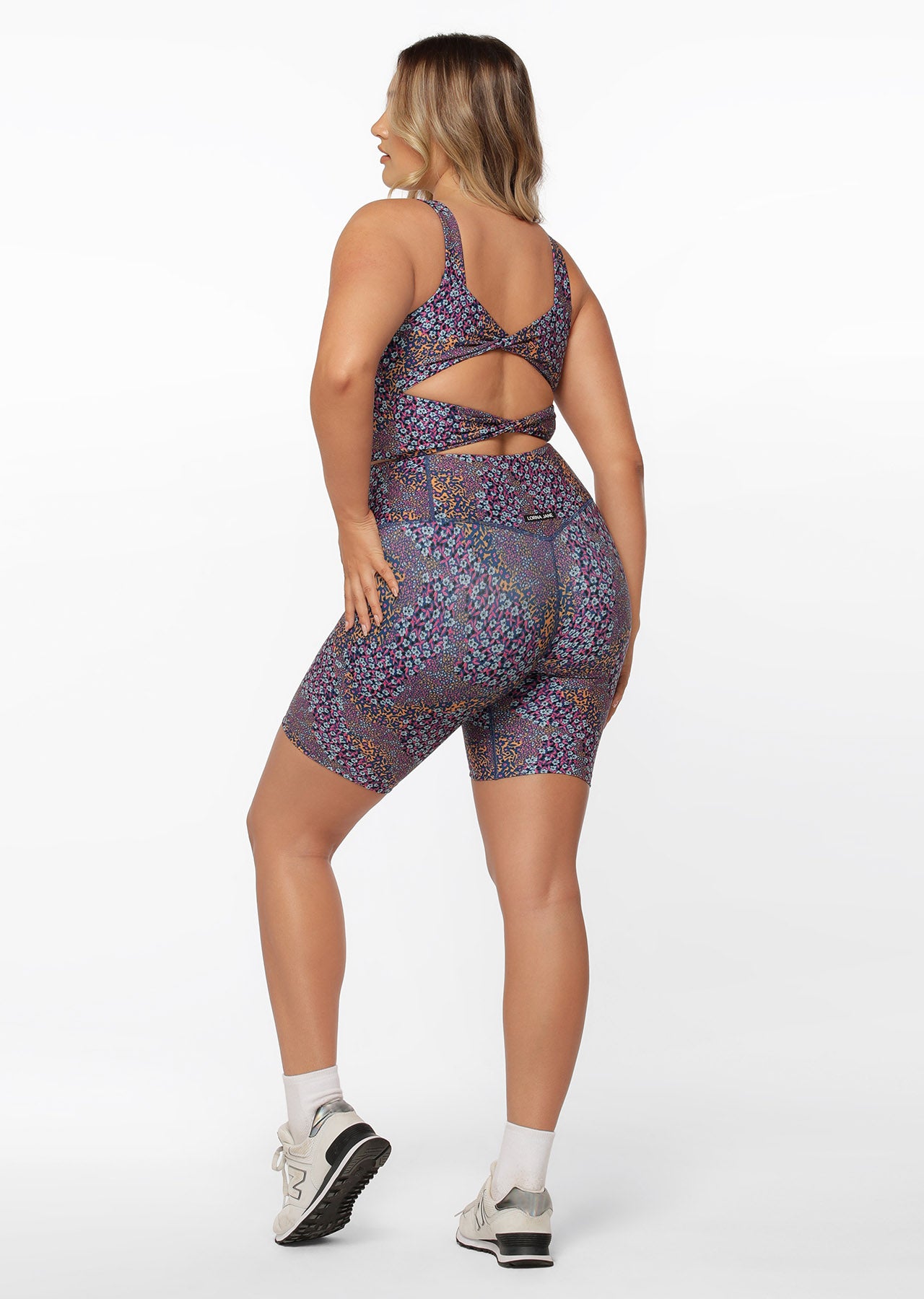 Lorna Jane Midnight Ditsy Bike Shorts - Midnight Ditsy Print