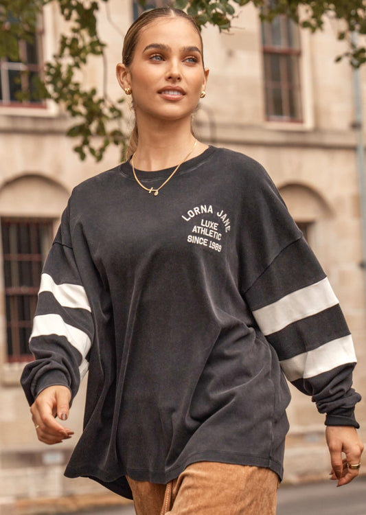 Lorna Jane Throwback Oversized Lightweight Sweat - Washed Black