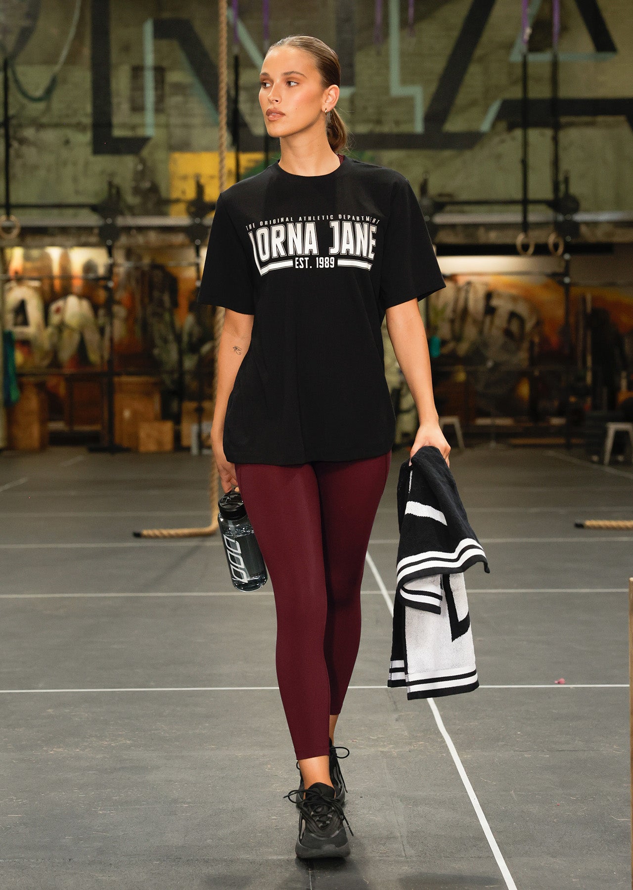Lorna Jane Breathe Easy Ombre Relaxed Tee - Black