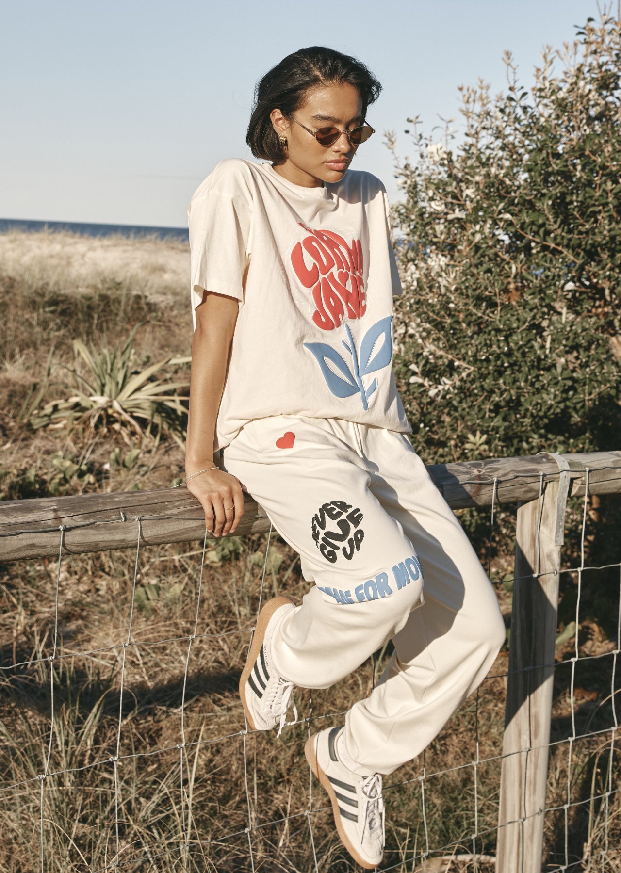 Lorna Jane Summer Track Pants - Cream