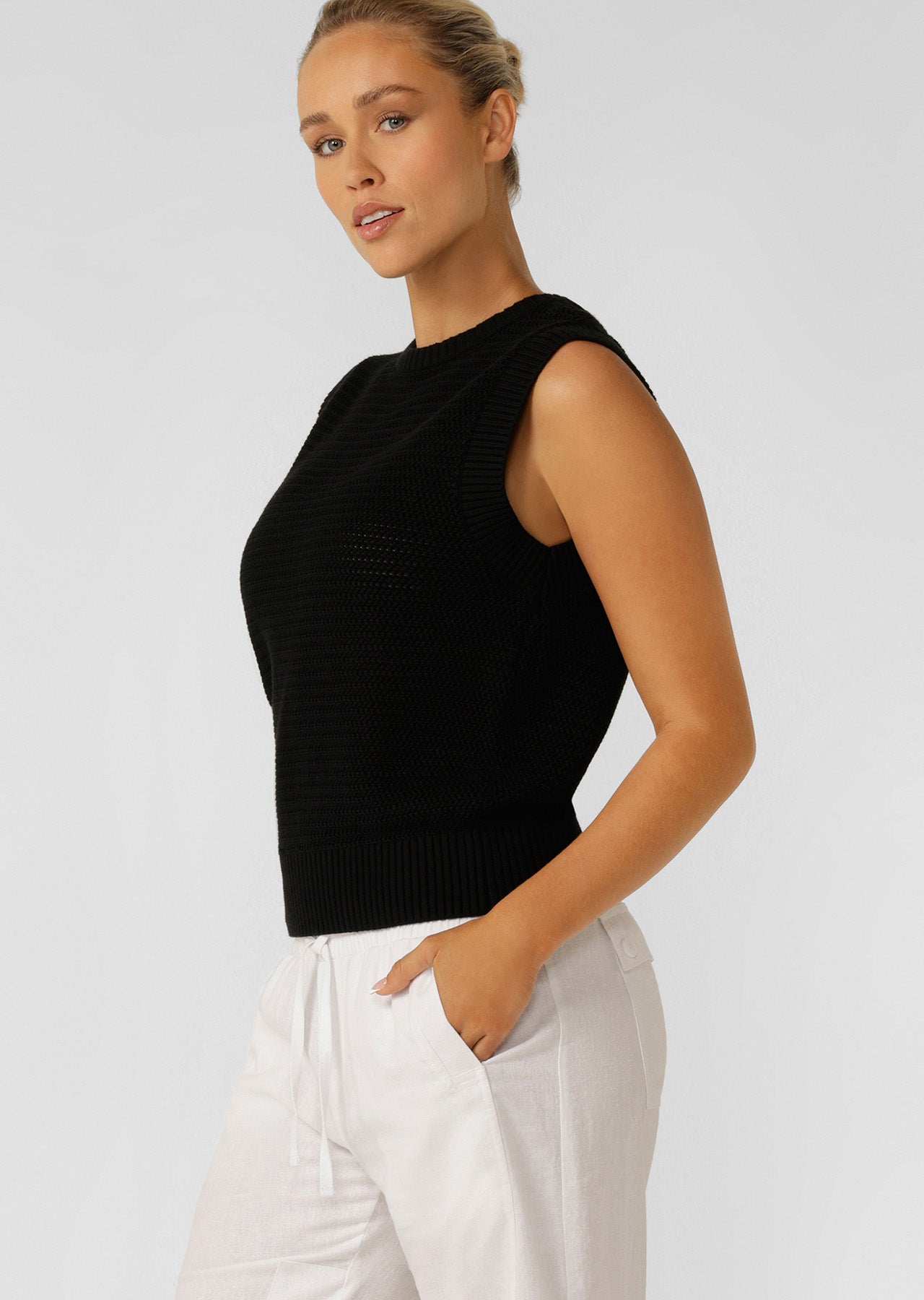 Lorna Jane Serene Knit Vest - Black